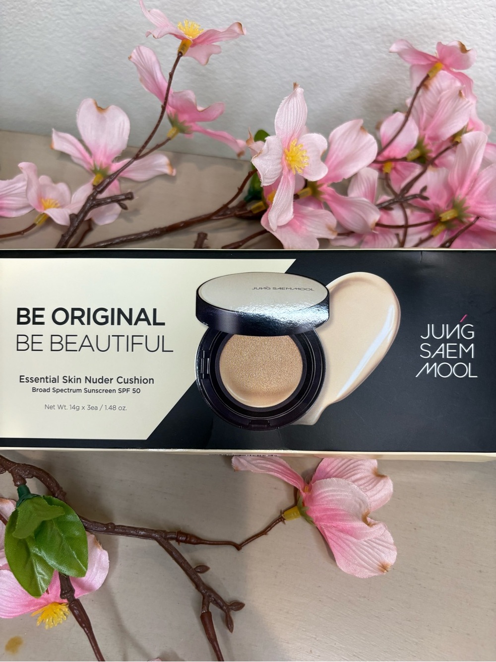 Jung Saem Mool Essential Skin Nuder Cushion Foundation + Refill SPF 50 Medium